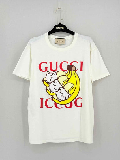 Pre - loved GUCCI White w/ Red & Yellow Printed Size Small T-shirt at Reems Closet
