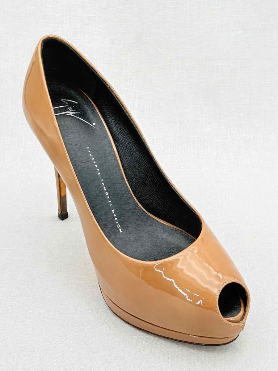 Pre - loved GUISEPPE ZANOTTI Beige Size EU 39.5 Pumps at Reems Closet