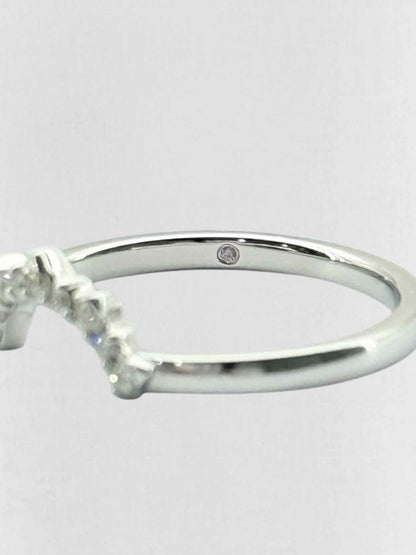 Pre-loved HEARTS ON FIRE diamond Ring at Reems Closet
