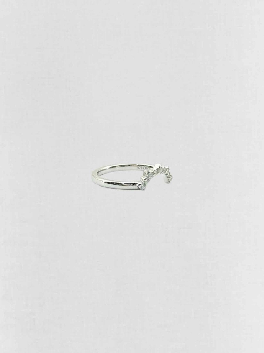 Pre-loved HEARTS ON FIRE diamond Ring at Reems Closet