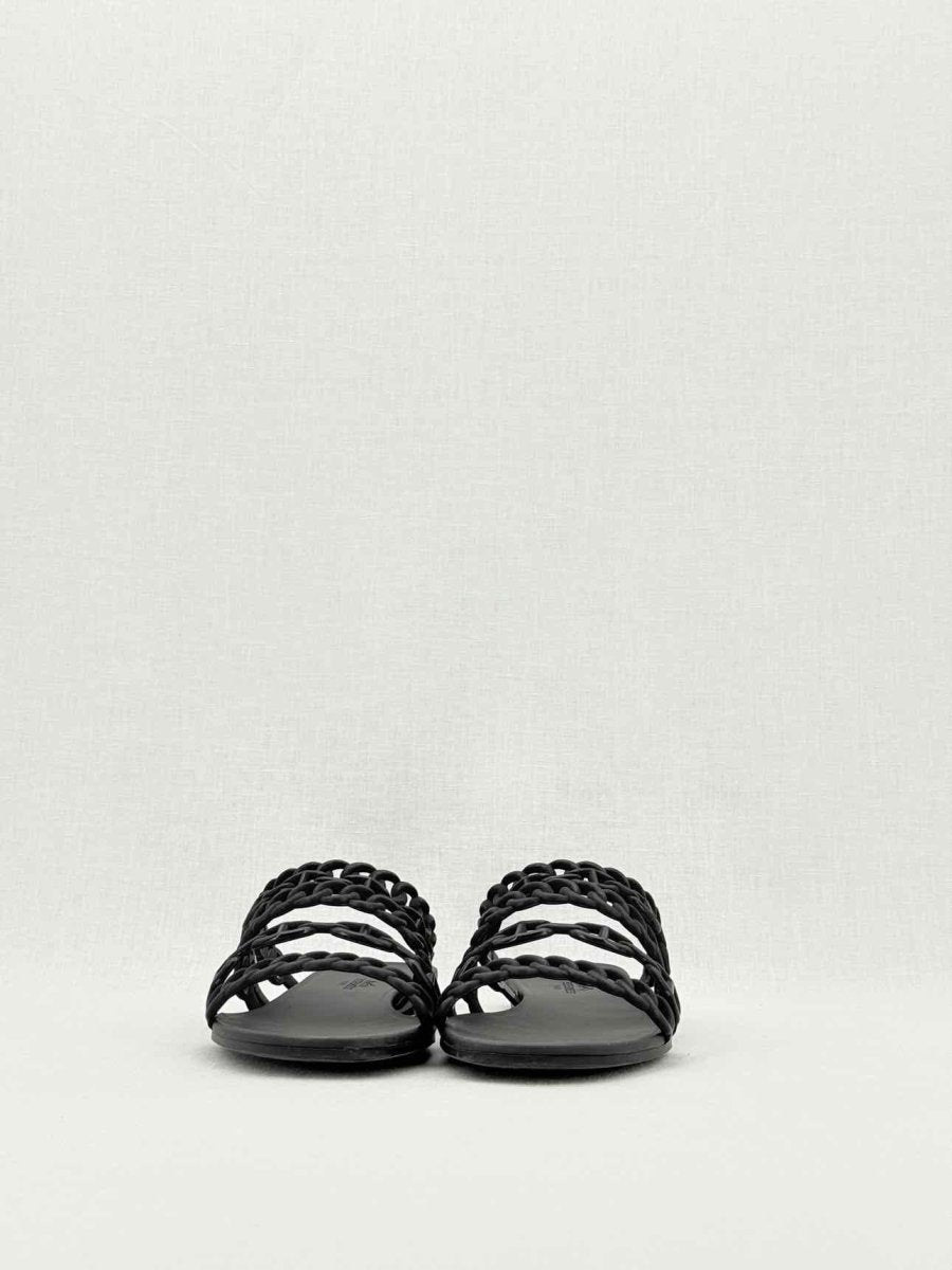 Pre - loved HERMES Chaine d'Ancre Black Size EU 38 Slides at Reems Closet