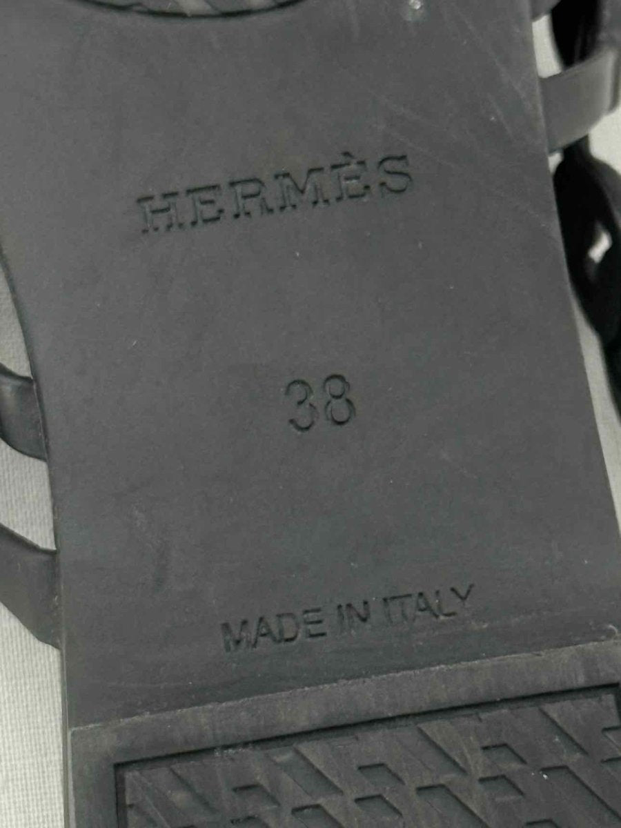 Pre - loved HERMES Chaine d'Ancre Black Size EU 38 Slides at Reems Closet