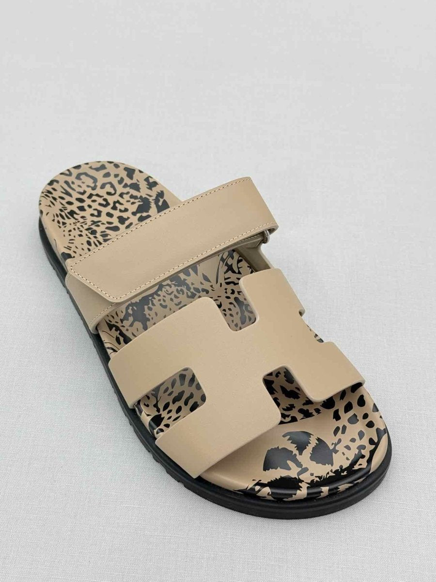 Pre - loved HERMES Chypre Beige Size EU 37 Sandals at Reems Closet