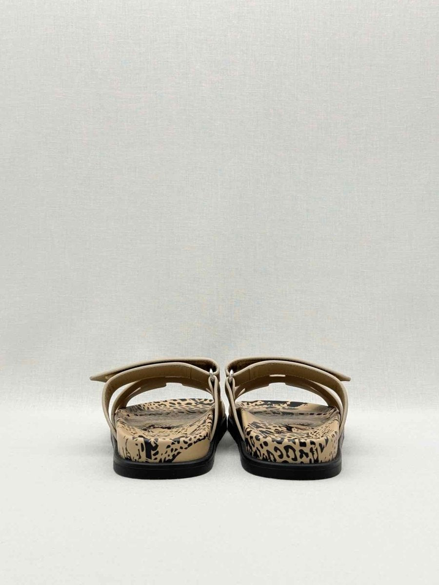 Pre - loved HERMES Chypre Beige Size EU 37 Sandals at Reems Closet