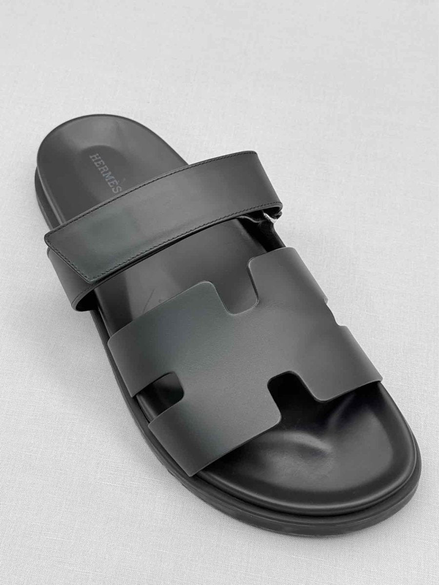 Pre-loved HERMES Chypre Black Size EU 45 Sandals at Reems Closet