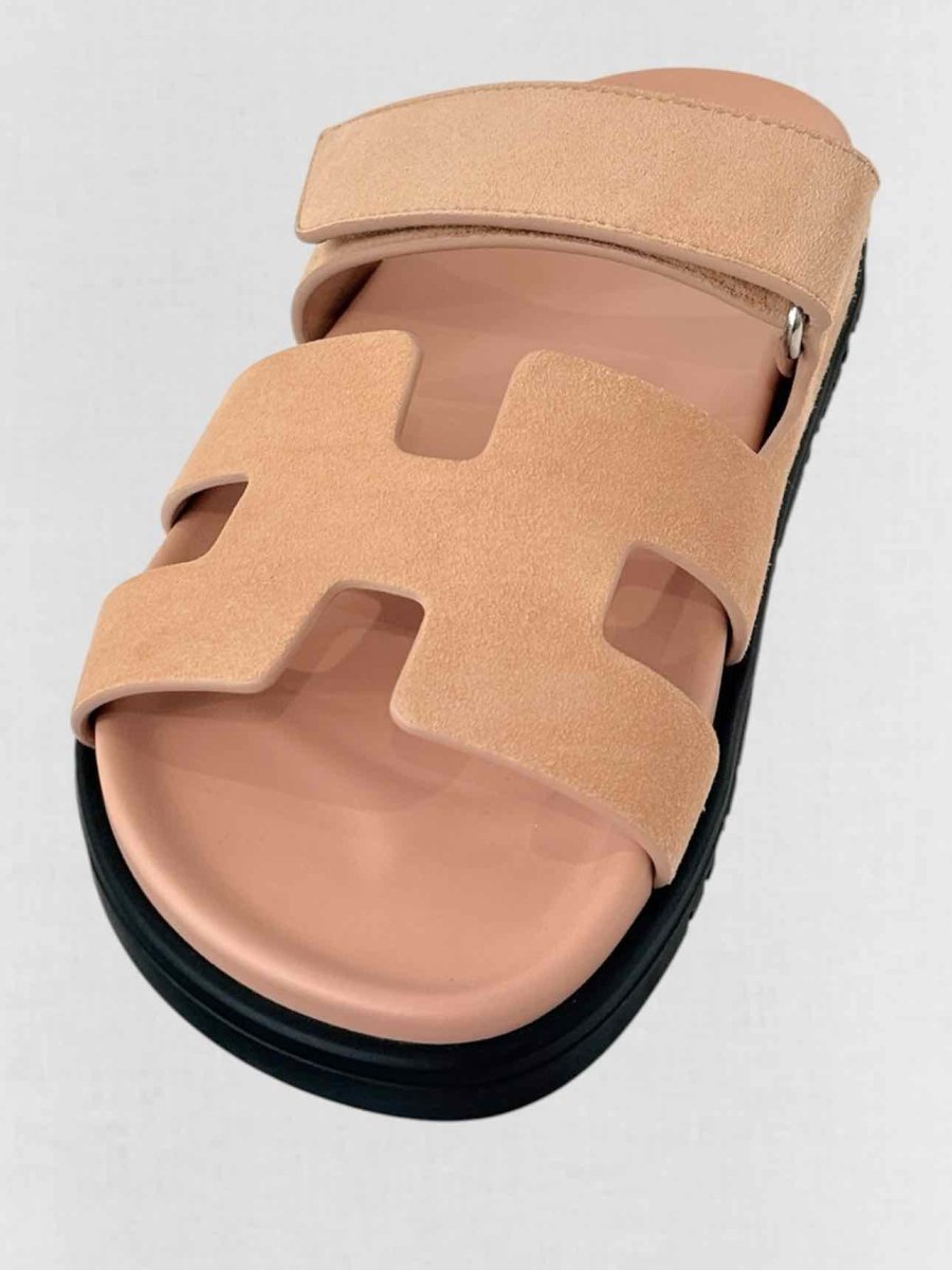Pre - loved HERMES Chypre Peach Size EU 37.5 Sandals at Reems Closet