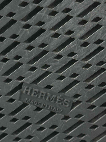 Pre - loved HERMES Chypre White Size EU 38.5 Sandals at Reems Closet