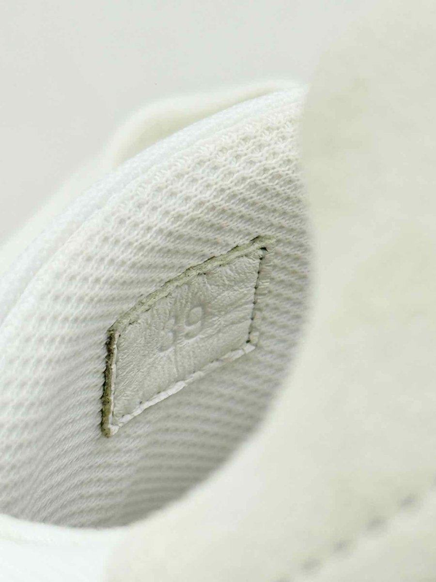 Pre - loved HERMES Drive White & Grey Size EU 39 Sneakers at Reems Closet