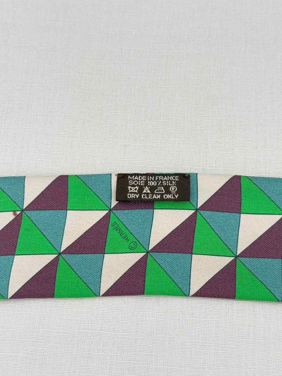 Pre - loved HERMES Etribelt Blue Top Handle at Reems Closet