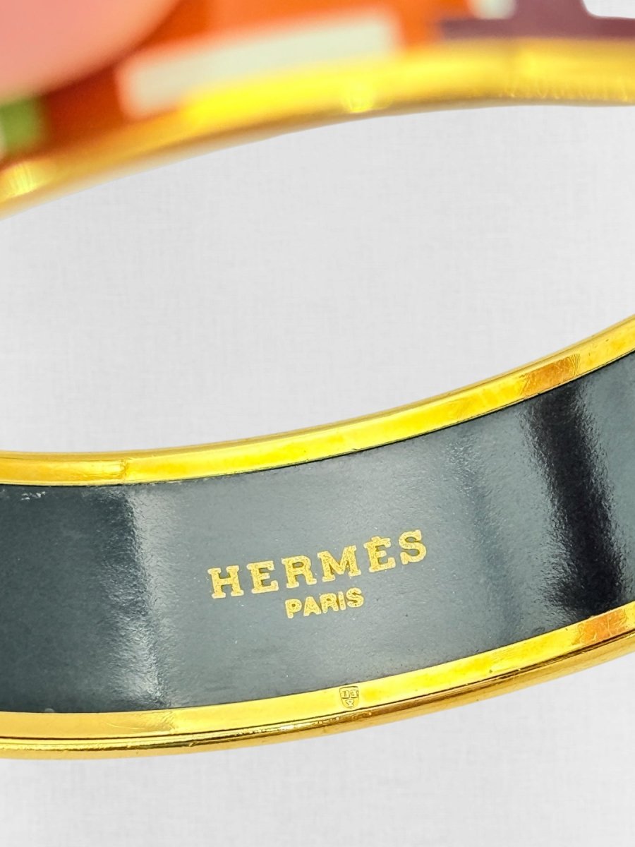 Pre - loved HERMES Fashion Bracelet at Reems Closet