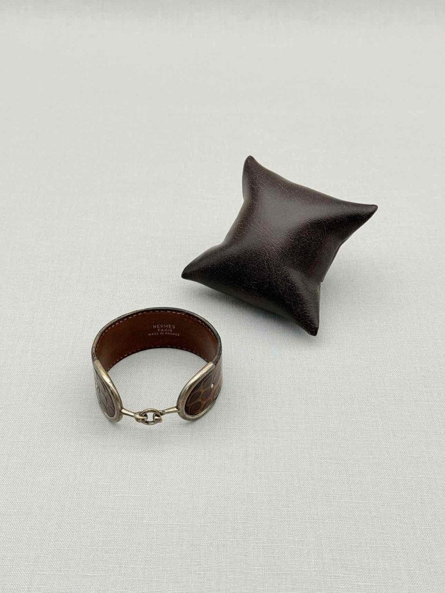Pre - loved HERMES Fashion Bracelet at Reems Closet