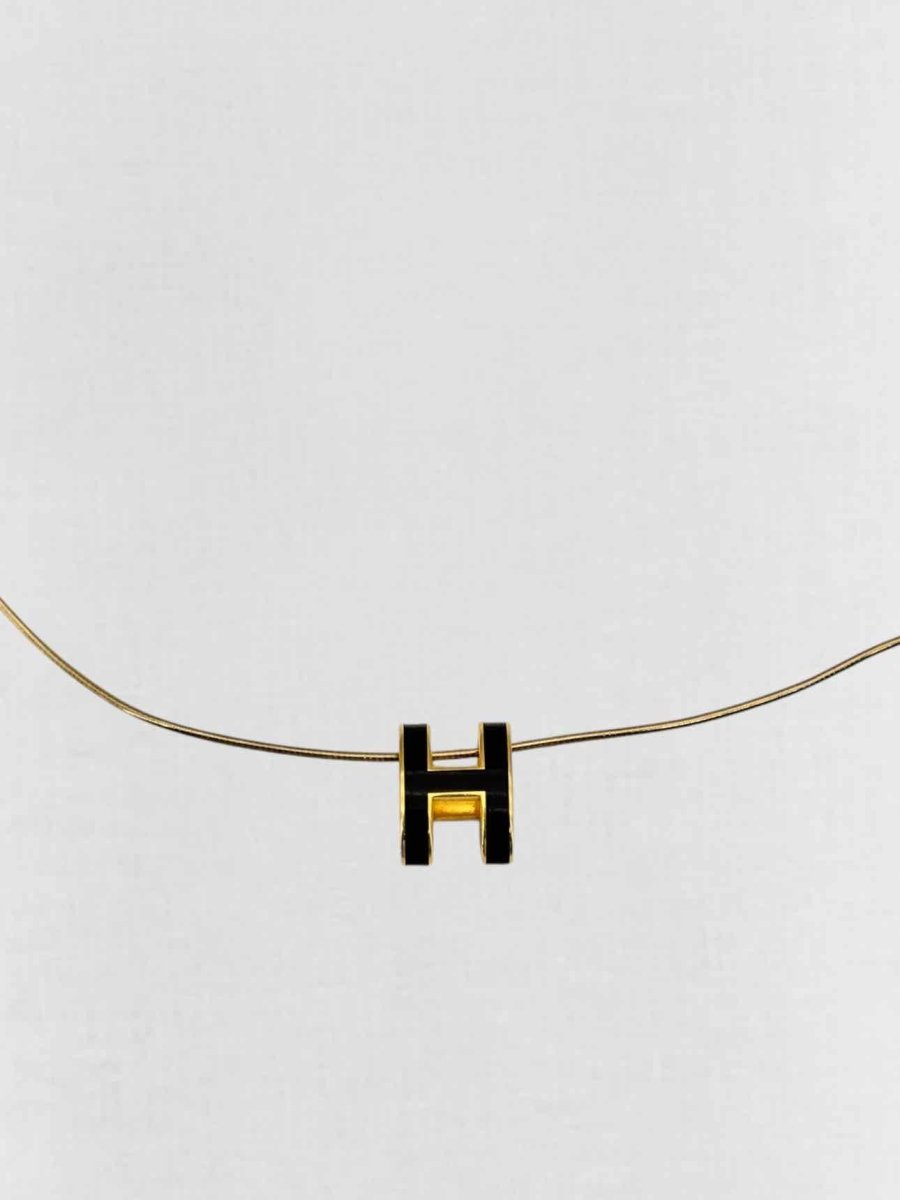 Pre - loved HERMES Fashion Necklace at Reems Closet