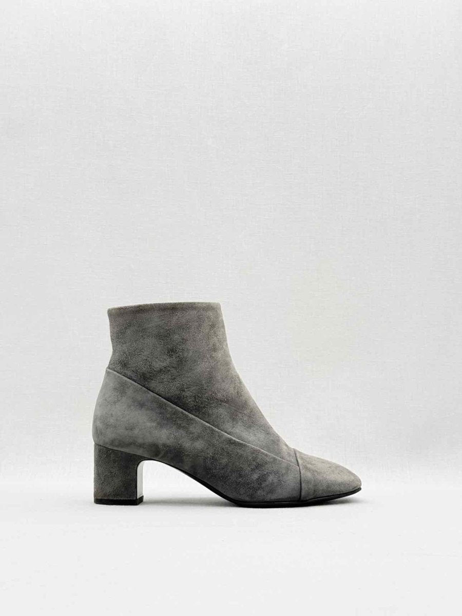 Pre - loved HERMES Grey Size EU 35.5 Ankle Boots at Reems Closet