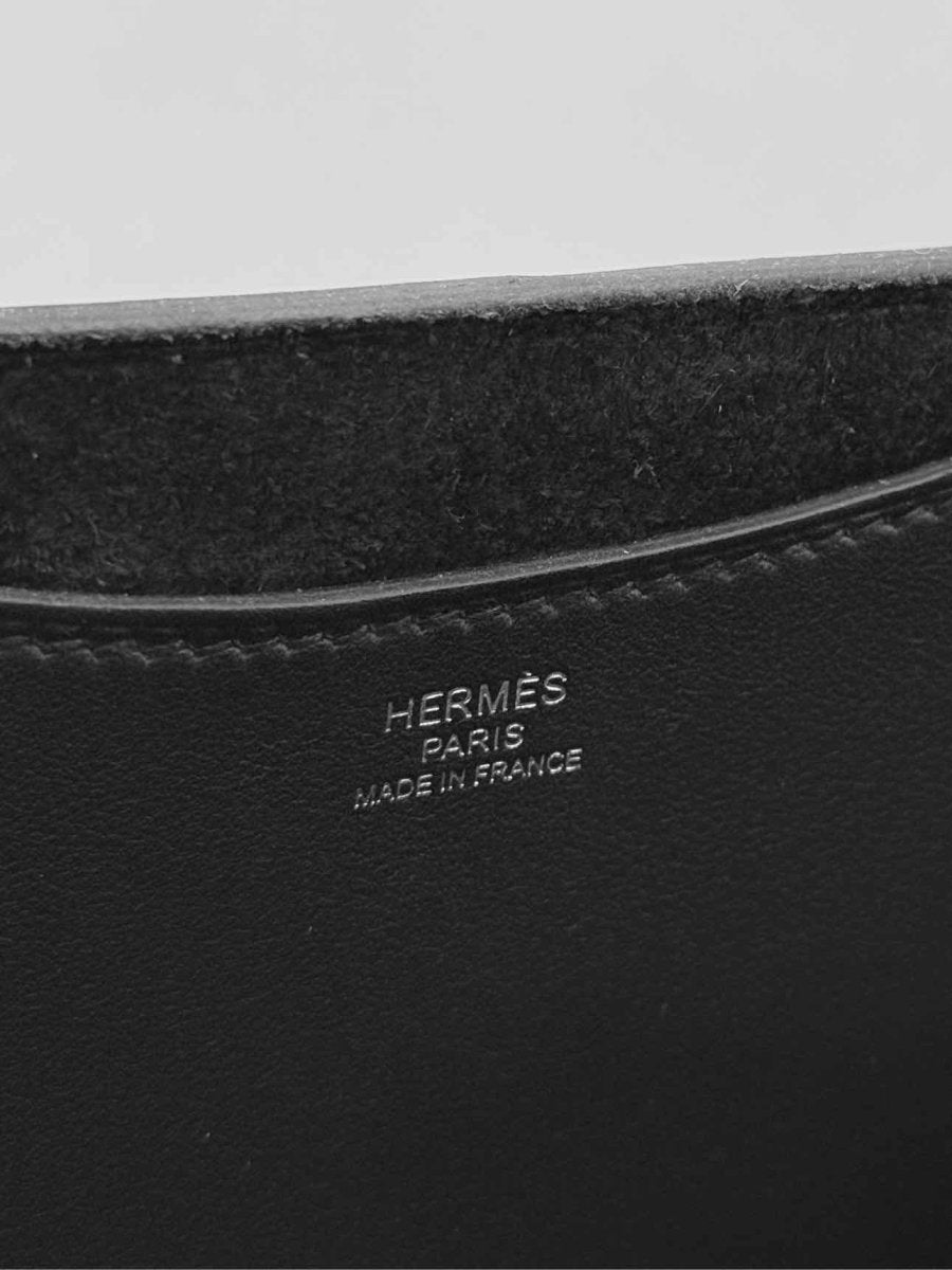Pre-loved HERMES In-The-Loop Noir Tote Bag at Reems Closet