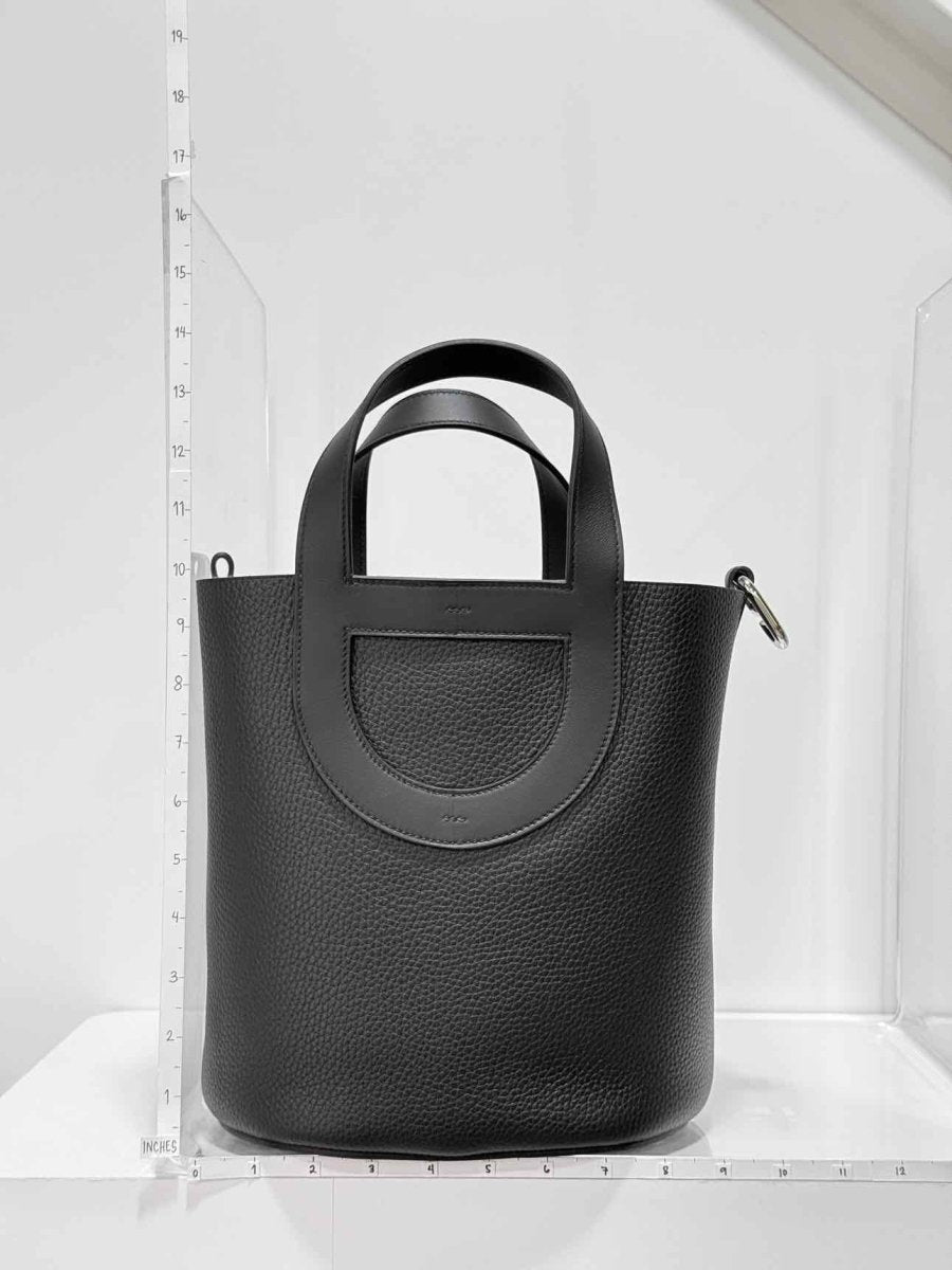 Pre-loved HERMES In-The-Loop Noir Tote Bag at Reems Closet