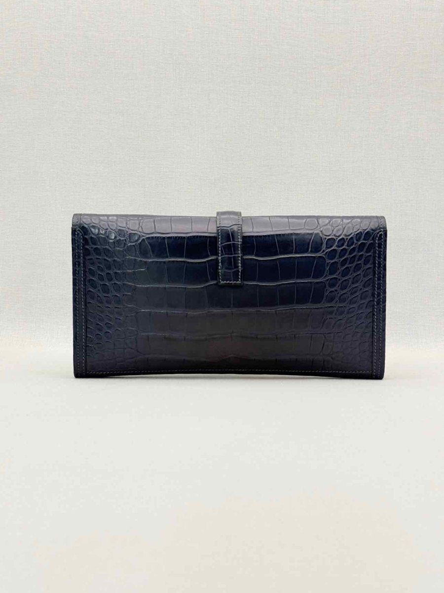 Pre-loved HERMES Jige Elan Bleu Indigo Clutch at Reems Closet