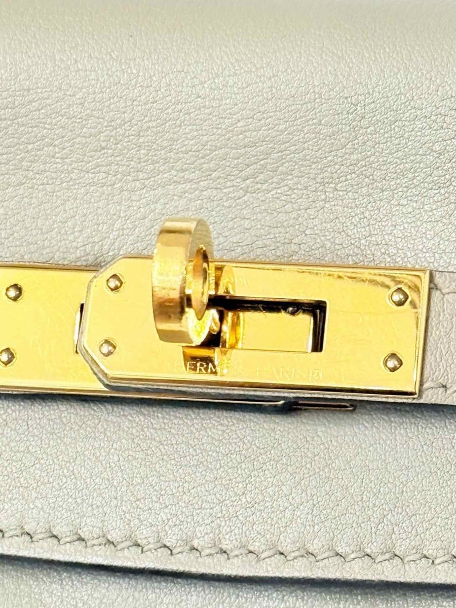 Pre - loved HERMES Kelly Vert Fizz Top Handle at Reems Closet