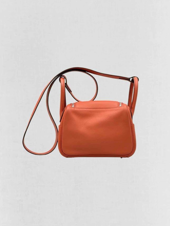 Pre - loved HERMES Lindy Terre Battue Capucine Shoulder Bag at Reems Closet
