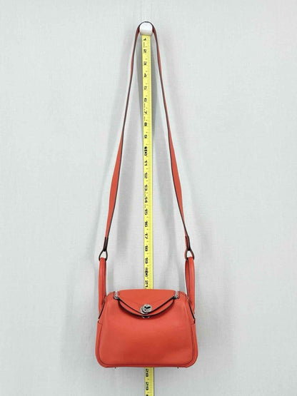 Pre - loved HERMES Lindy Terre Battue Capucine Shoulder Bag at Reems Closet