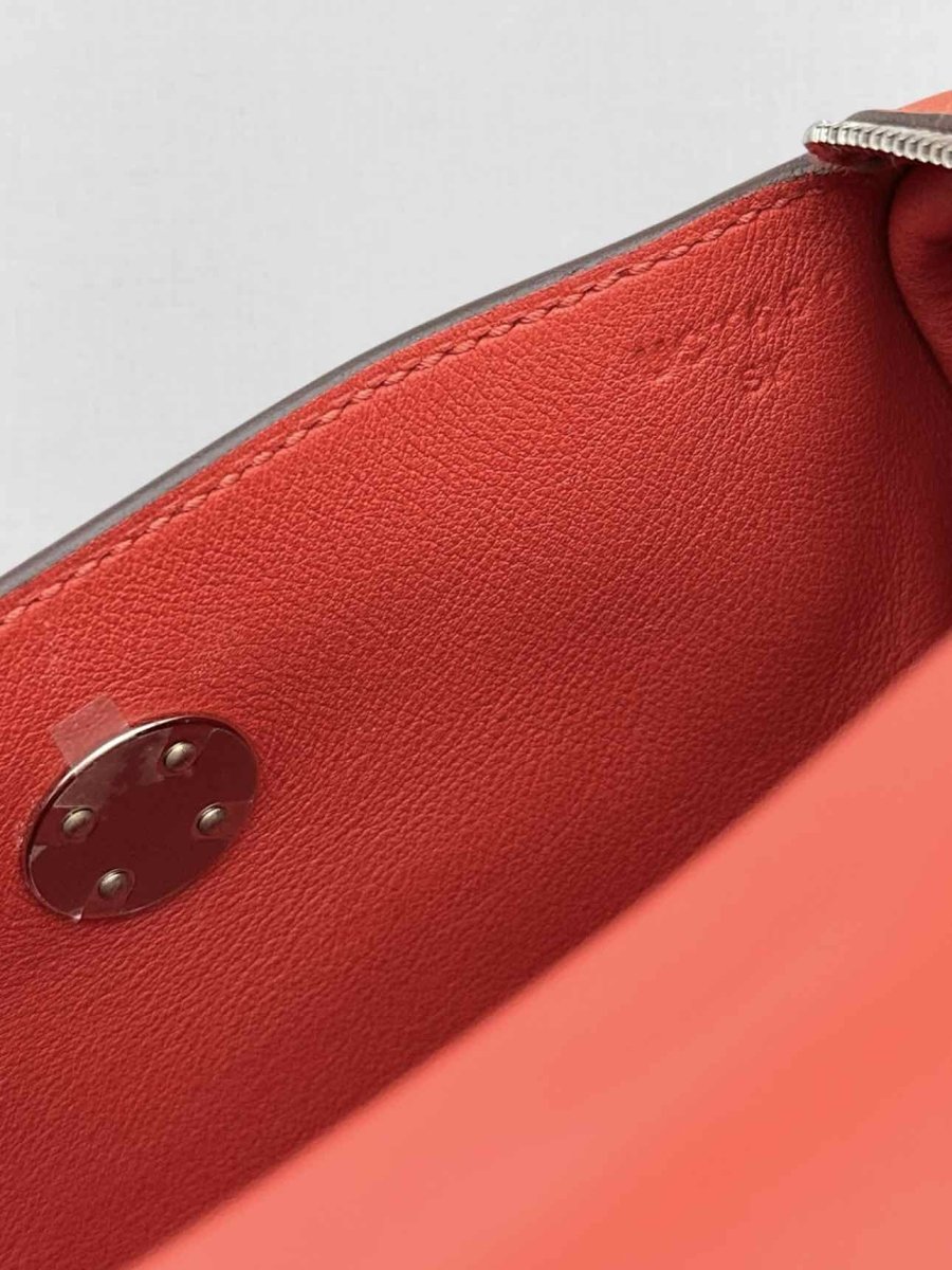 Pre - loved HERMES Lindy Terre Battue Capucine Shoulder Bag at Reems Closet