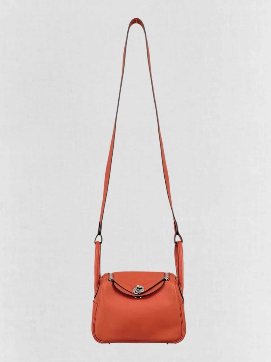 Pre - loved HERMES Lindy Terre Battue Capucine Shoulder Bag at Reems Closet