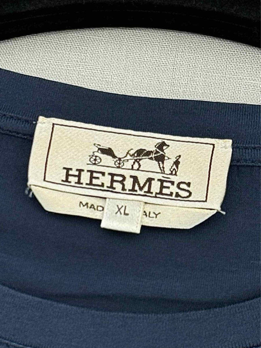 Pre - loved HERMES Navy Blue Size XLarge T-shirt at Reems Closet