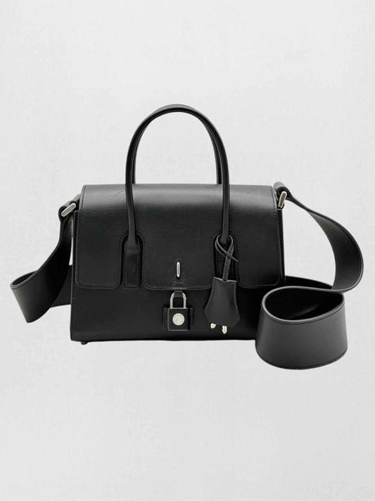 Pre-loved HERMES New Drag 22 Noir Top Handle at Reems Closet