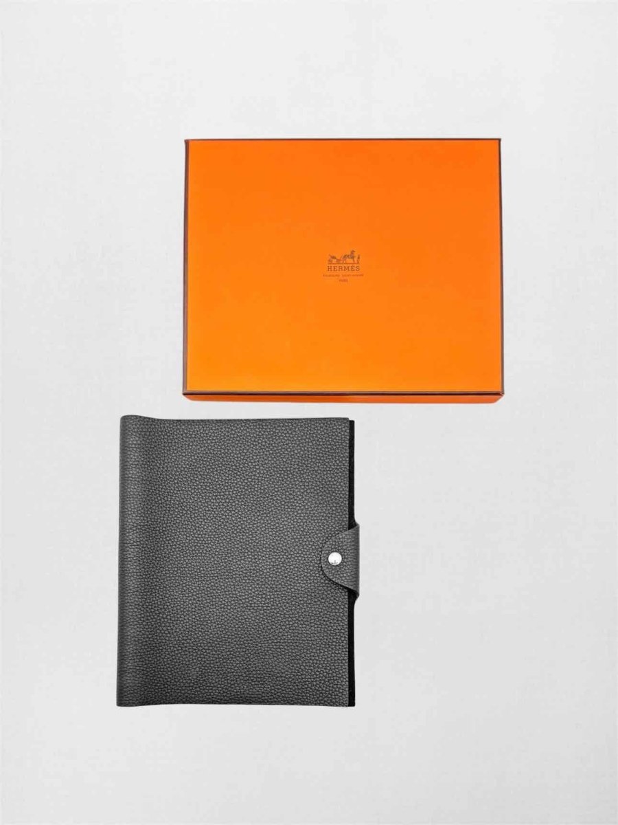 Pre-loved HERMES Noir Note book Cover at Reems Closet