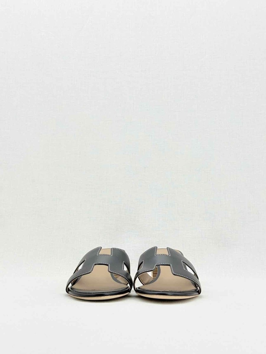 Pre - loved HERMES Oasis Black Size EU 39.5 Heeled Sandals at Reems Closet