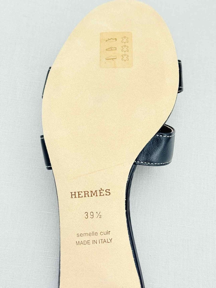 Pre - loved HERMES Oasis Black Size EU 39.5 Heeled Sandals at Reems Closet