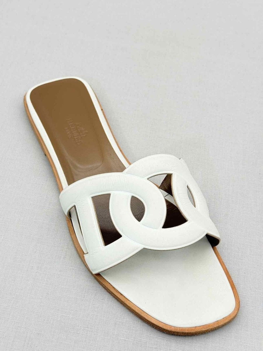 Pre - loved HERMES Omaha White Size EU 40 Flats at Reems Closet