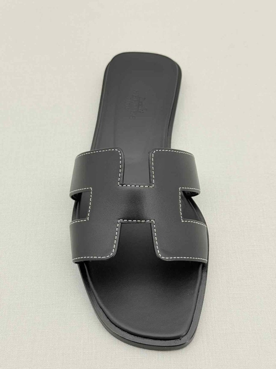 Pre - loved HERMES ORAN Black Size EU 37.5 Sandals at Reems Closet