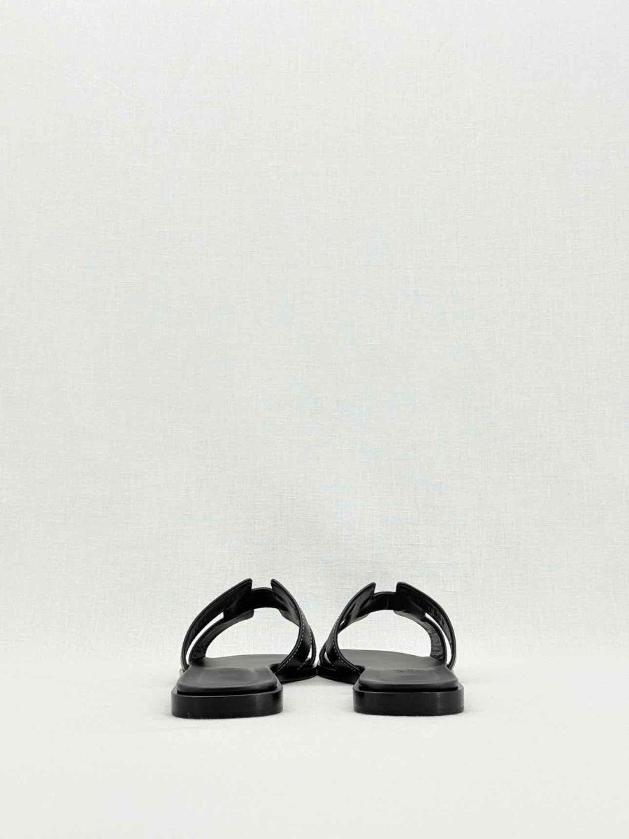 Pre - loved HERMES ORAN Black Size EU 37.5 Sandals at Reems Closet