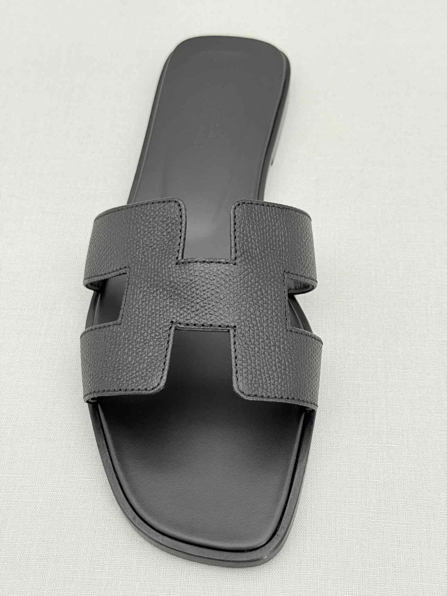 Pre - loved HERMES ORAN Black Size EU 38.5 Sandals at Reems Closet