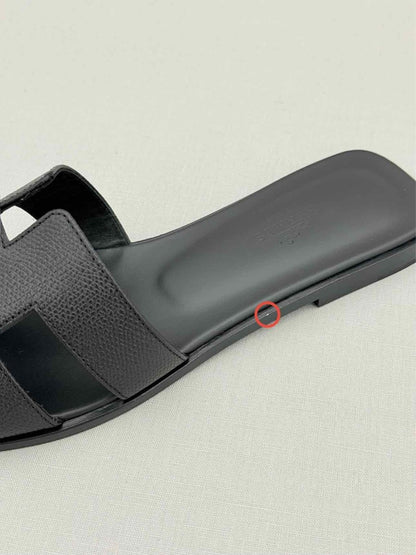 Pre - loved HERMES ORAN Black Size EU 39.5 Sandals at Reems Closet