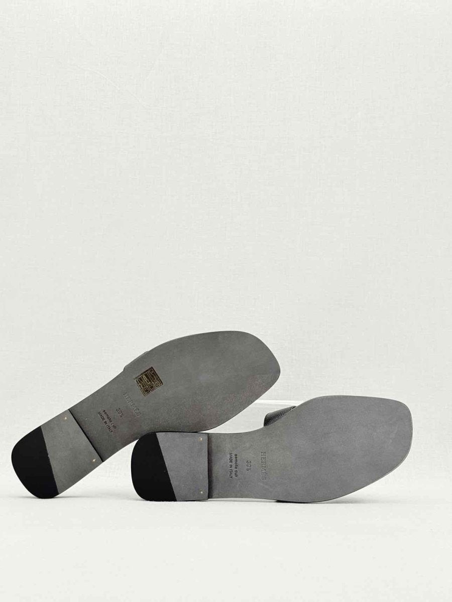 Pre - loved HERMES ORAN Black Size EU 39.5 Sandals at Reems Closet