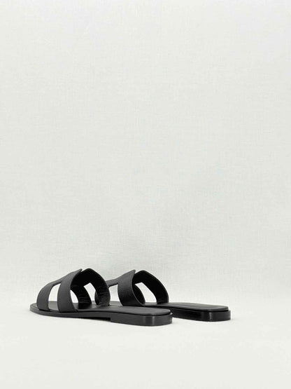 Pre - loved HERMES ORAN Black Size EU 39.5 Sandals at Reems Closet