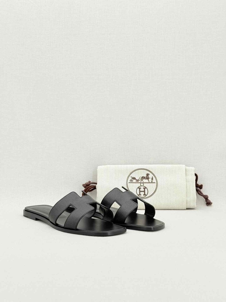 Pre - loved HERMES ORAN Black Size EU 39.5 Sandals at Reems Closet