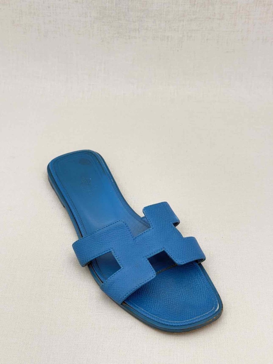 Pre - loved HERMES ORAN Blue Size EU 38 Sandals at Reems Closet