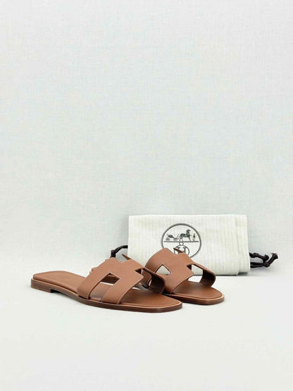 Pre - loved HERMES ORAN Brown Size EU 39 Sandals at Reems Closet