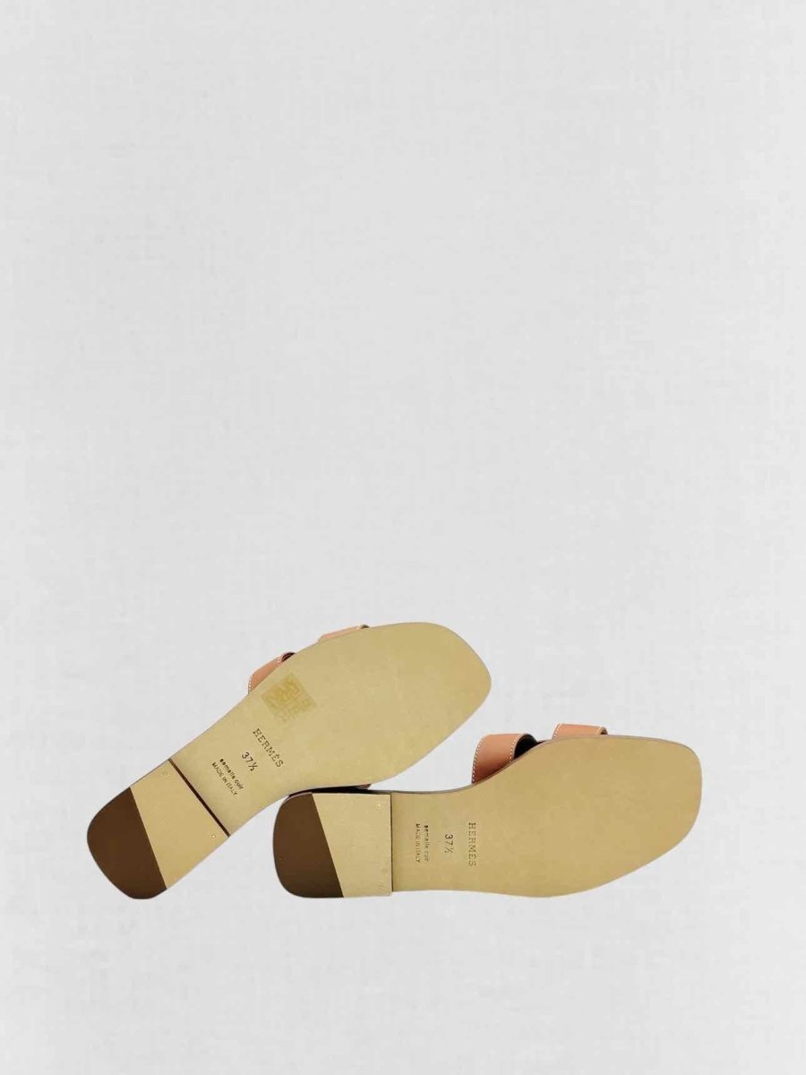 Pre - loved HERMES ORAN Gold Size EU 37.5 Sandals at Reems Closet