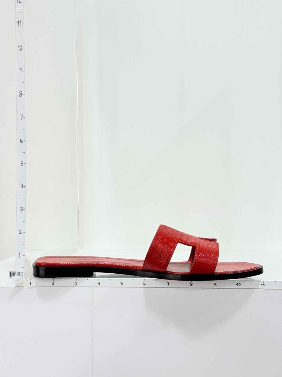 Pre - loved HERMES ORAN Red Size EU 39.5 Sandals at Reems Closet