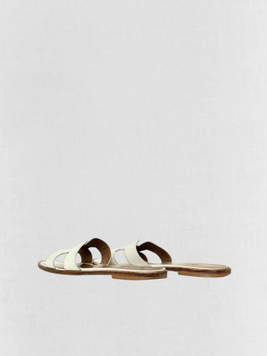 Pre - loved HERMES ORAN White Size EU 38.5 Sandals at Reems Closet