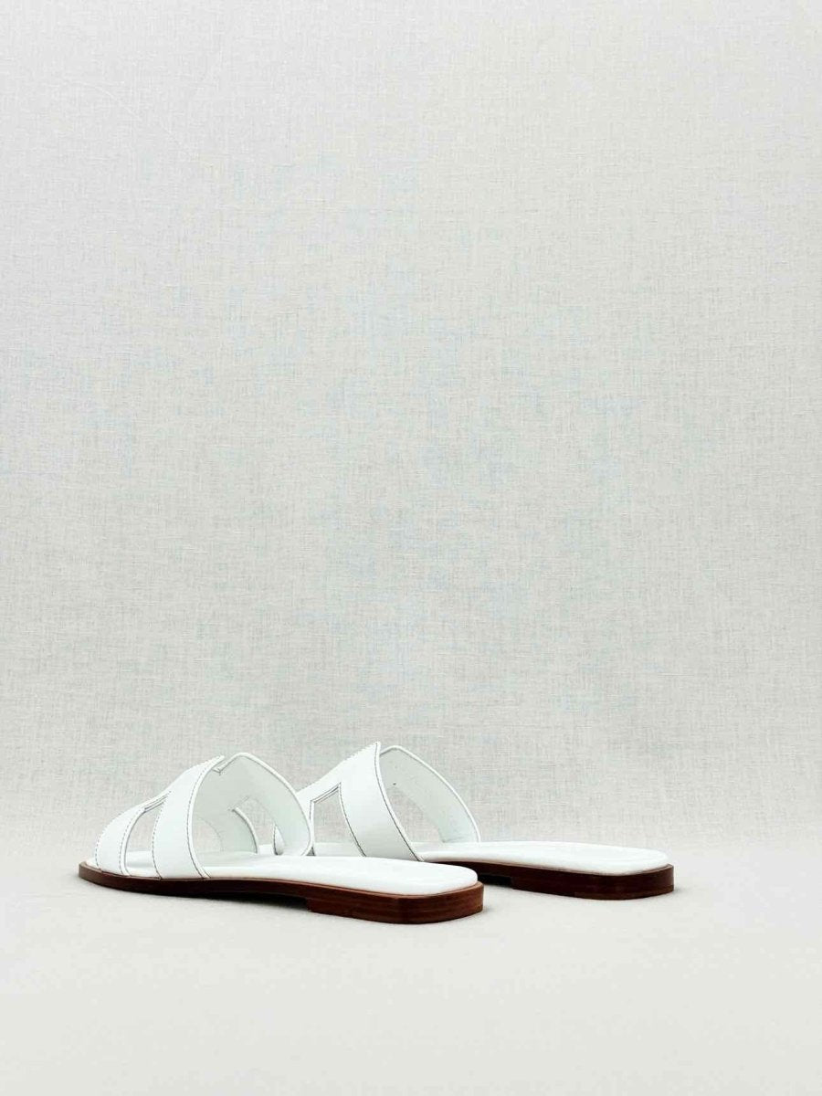 Pre - loved HERMES ORAN White Size EU 38.5 Sandals at Reems Closet