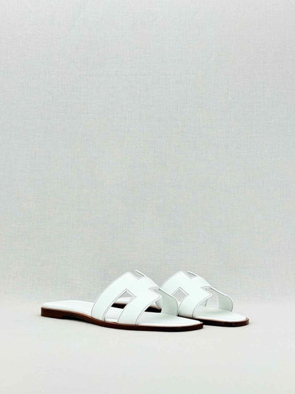 Pre - loved HERMES ORAN White Size EU 38.5 Sandals at Reems Closet