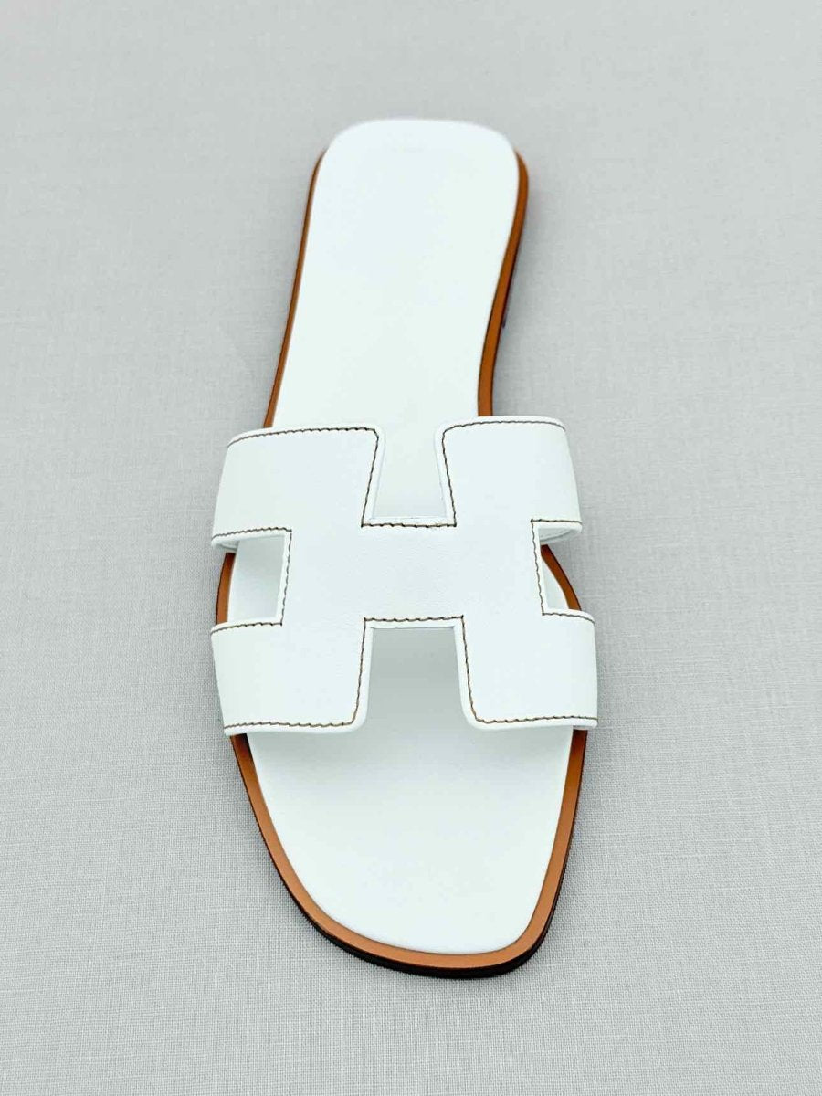 Pre - loved HERMES ORAN White Size EU 39.5 Sandals at Reems Closet