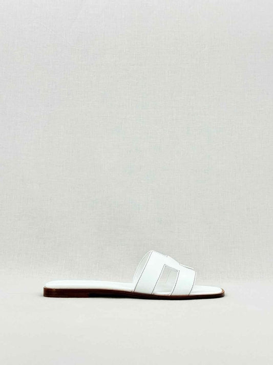 Pre - loved HERMES ORAN White Size EU 39.5 Sandals at Reems Closet