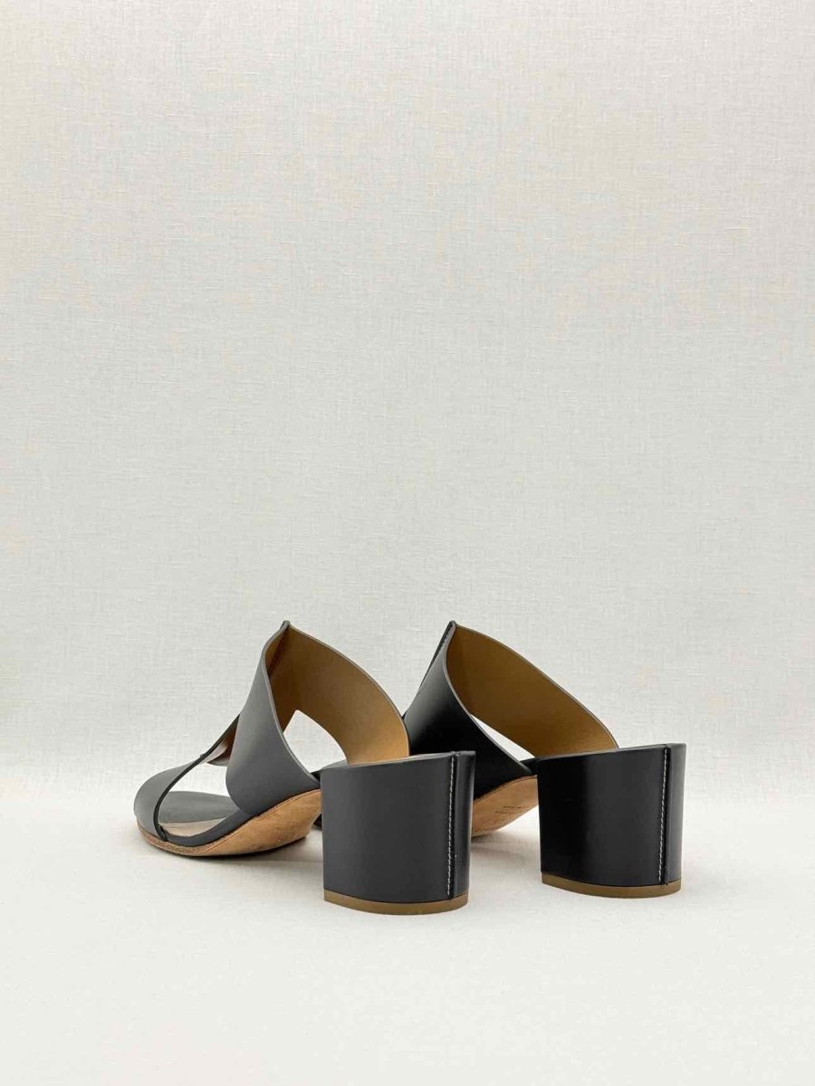 Pre - loved HERMES Ostia Black Size EU 40 Heeled Sandals at Reems Closet