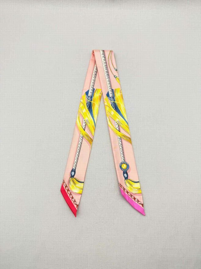 Pre-loved HERMES Pink Multicolor Twill at Reems Closet
