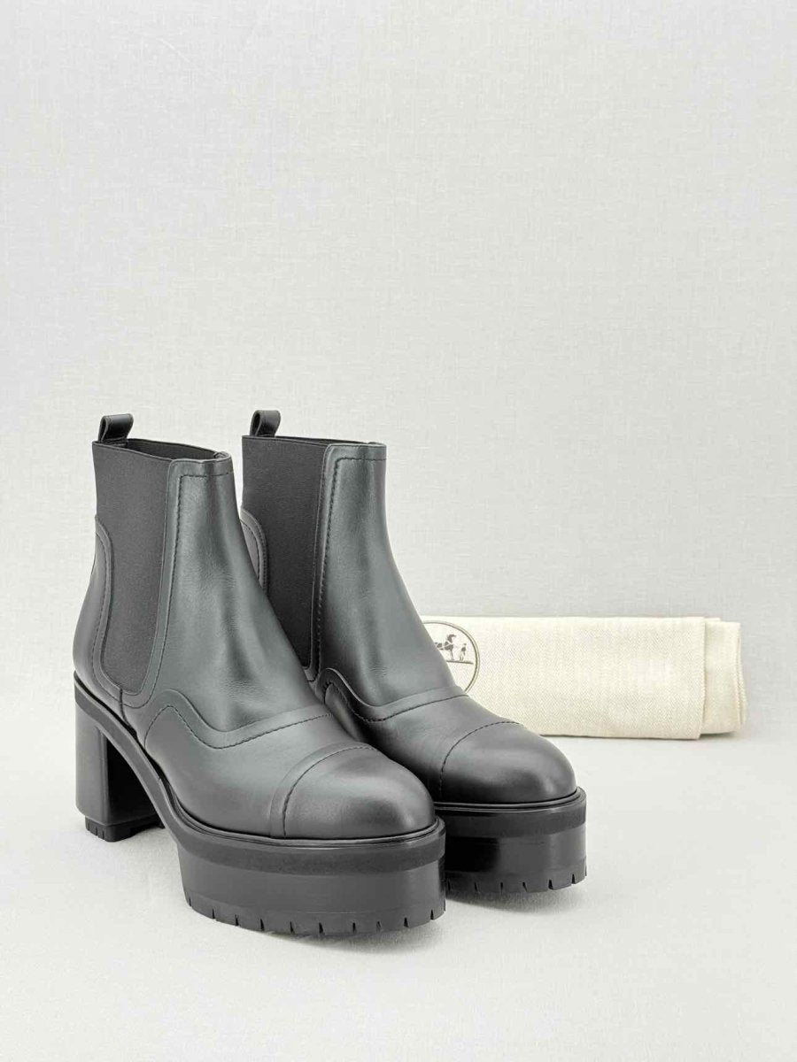 Pre - loved HERMES Punchy Black Size EU 39 Ankle Boots at Reems Closet